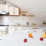 By The Sea Podgora, Makarska - 6671 Апартаменты Подгора