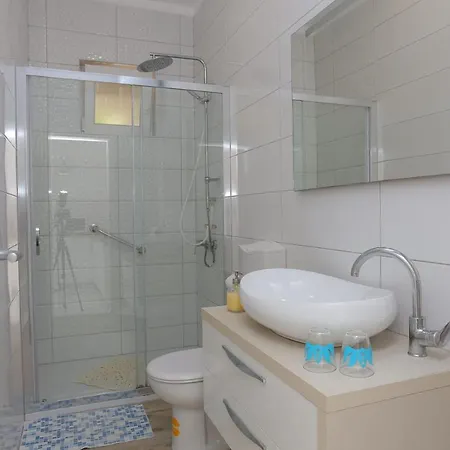Appartement By The Sea Podgora, Makarska - 21817