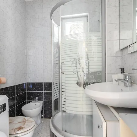 Apartment By The Sea Podgora, Makarska - 6671